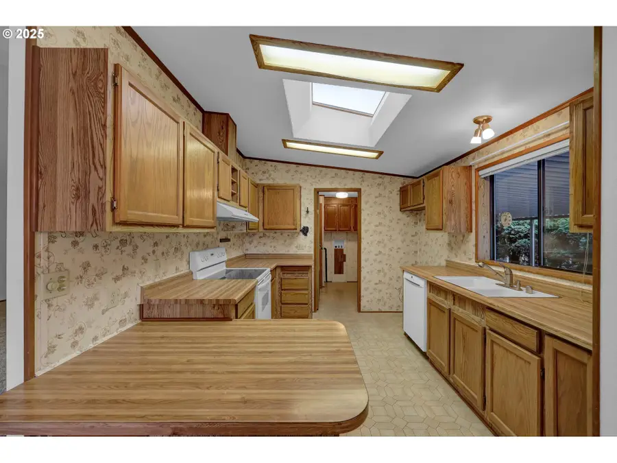 1199 N Terry St #366, Eugene, OR 97402 - Image #3