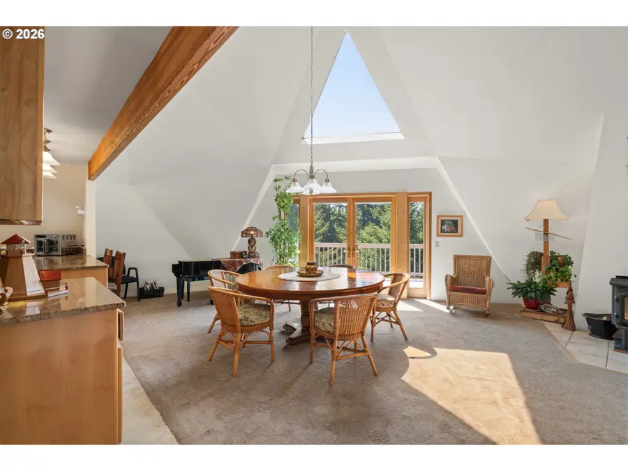 18698 Cornett Rd, Brookings, OR 97415 - #3