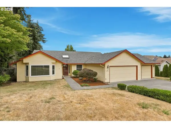 4418 NE 48th Ave, Vancouver, WA 98661