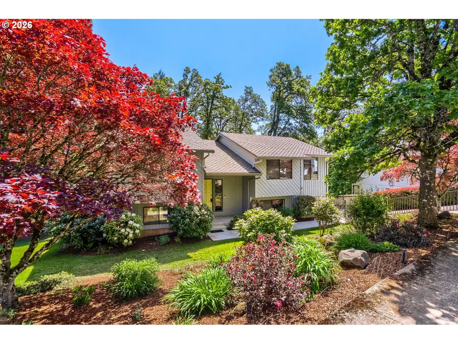 4291 Riverview Dr, West Linn, OR 97068 - #2