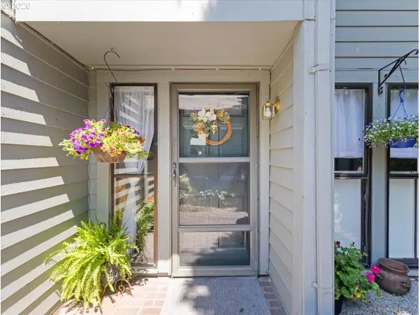 8512 SW Brightfield Cir, Tigard, OR 97223