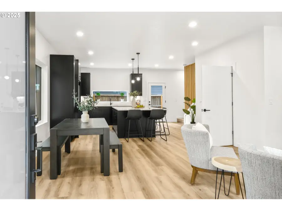 3520 NE 44th Ave, Portland, OR 97212 - Image #2