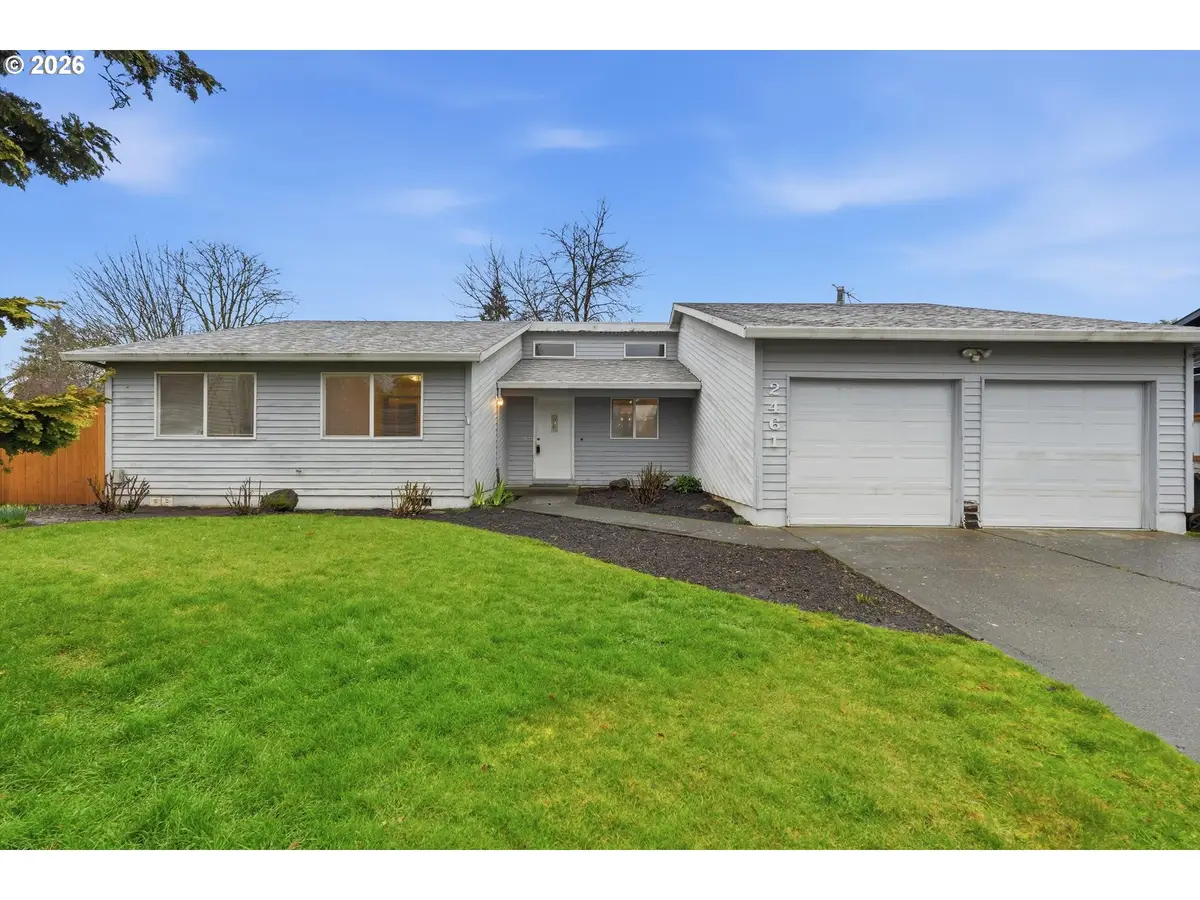 2461 SE Willow Dr, Hillsboro, OR 97123 - #1