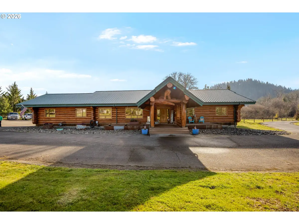 125 Kestrel Ln, Roseburg, OR 97471 - #1