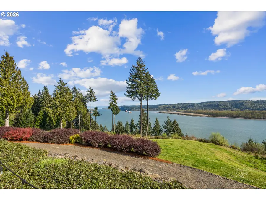 545 Mcadams Rd, Longview, WA 98632 - #2