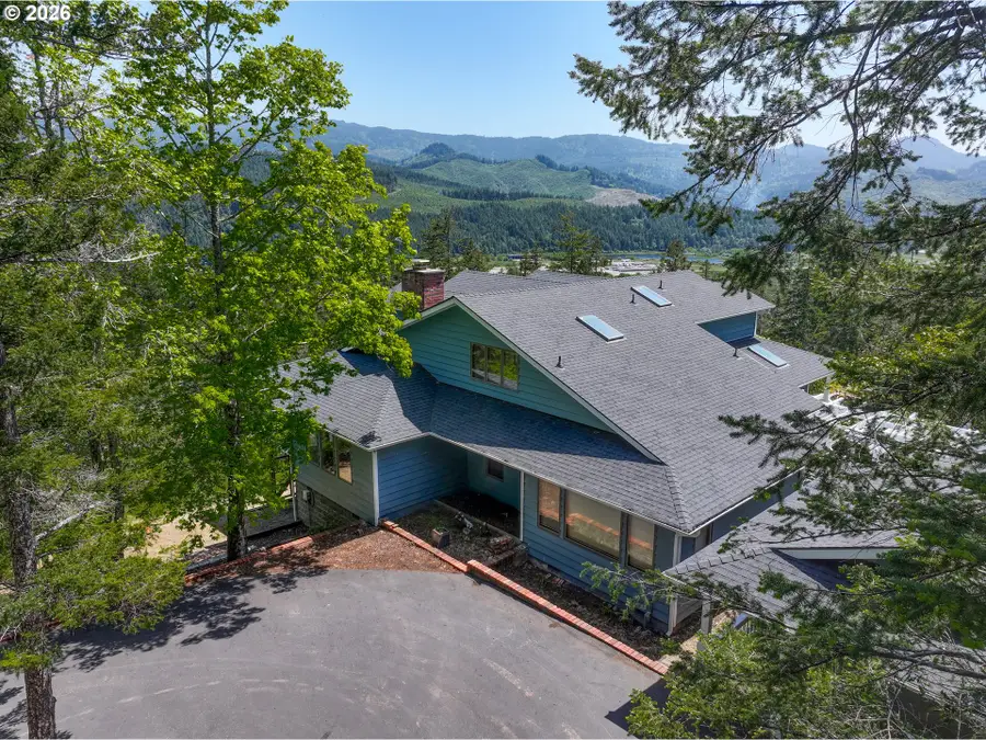 95822 Quail Mountain Rd, Gold Beach, OR 97444 - #2