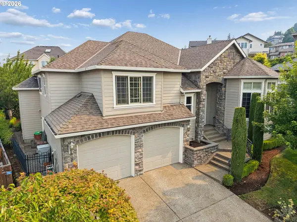 9506 SE Hunters Bluff Ave, HappyValley, OR 97086