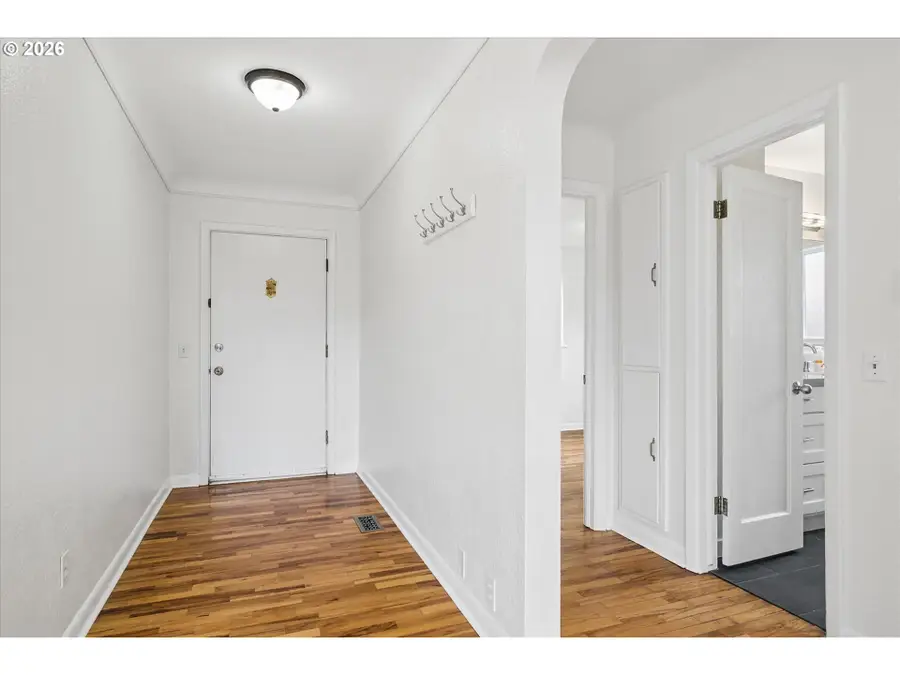 1901 Minda Dr, Eugene, OR 97401 - #3