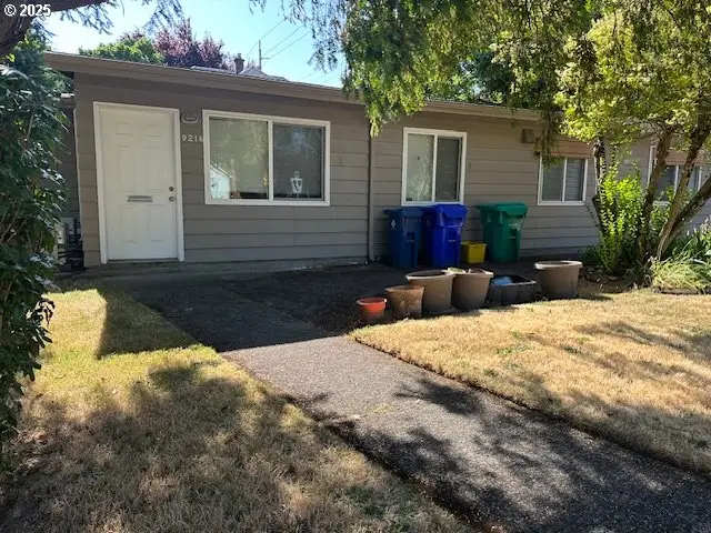 9212 N Saint Louis Ave, Portland, OR 97203 - #1