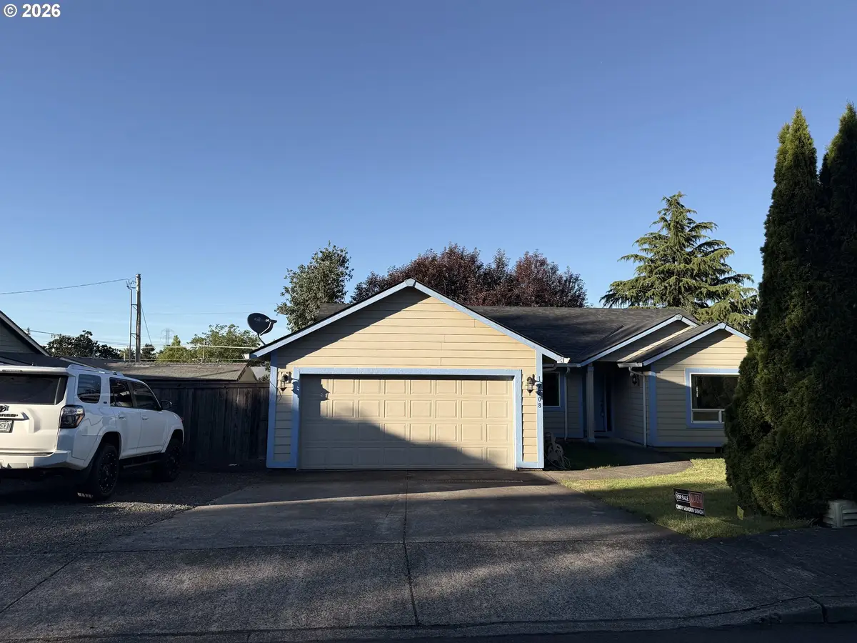 19208 Cokeron Dr, Oregon City, OR 97045 - #1