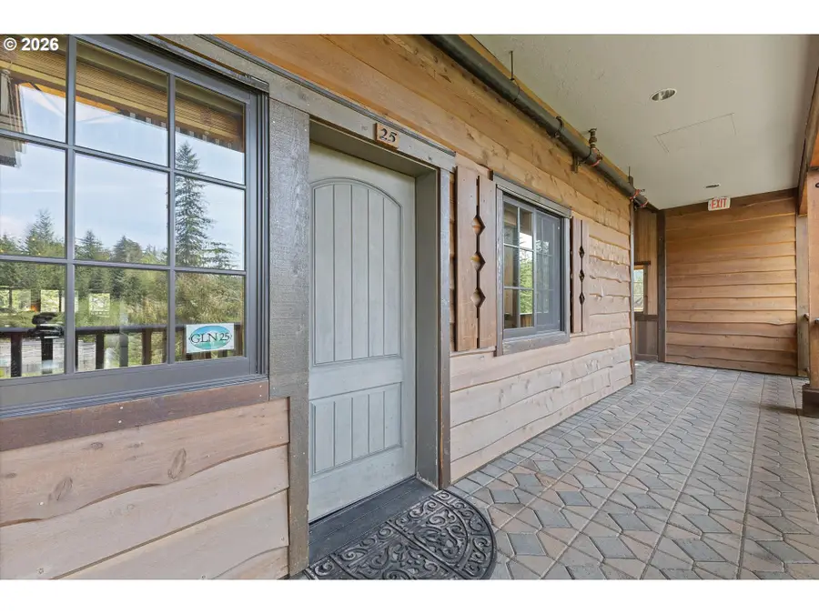 31206 E Collins Lake Rd #25, Government Camp, OR 97028 - #2