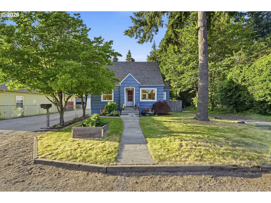 7023 NE Going St, Portland, OR 97218 - #2
