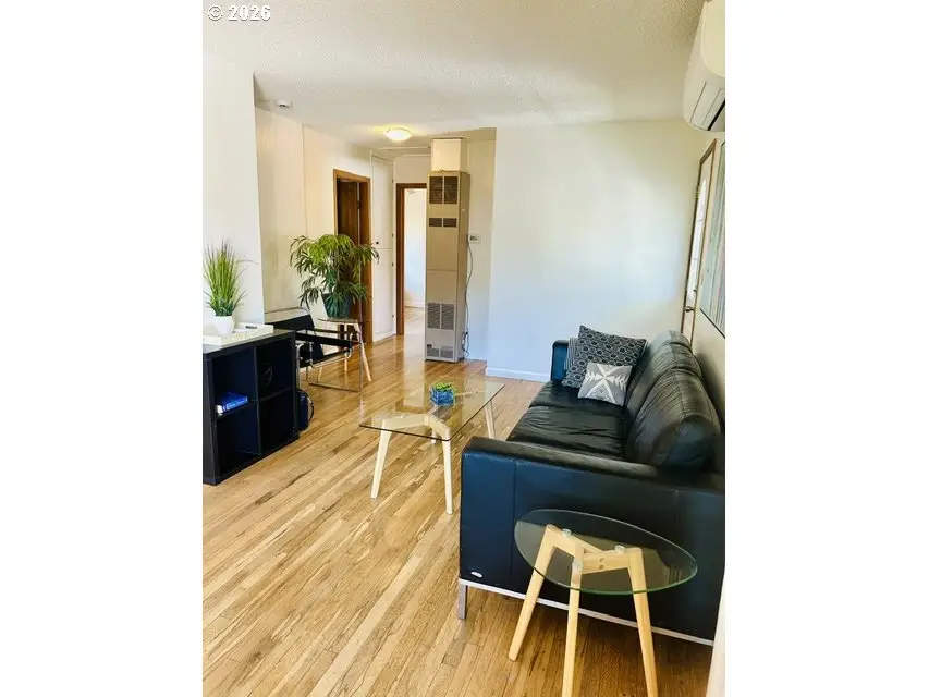 6619 SE Woodstock Blvd, Portland, OR 97206 - #3