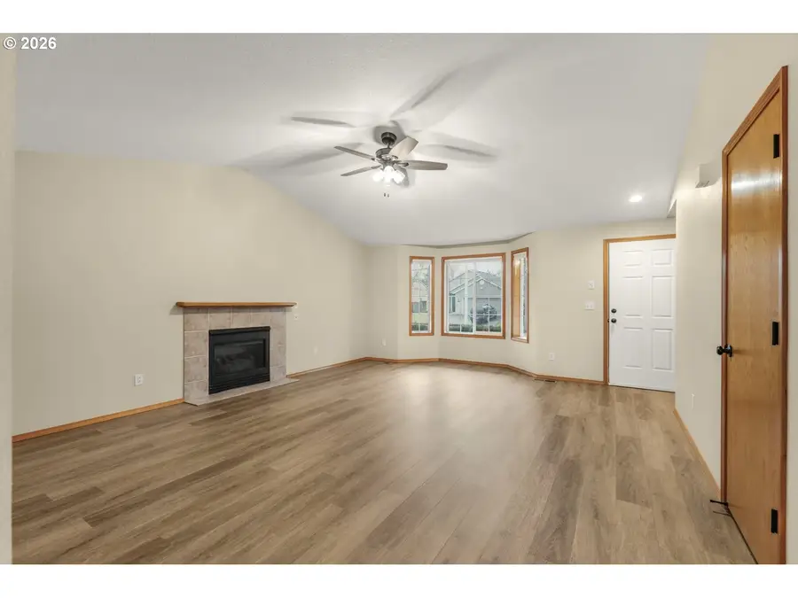 6928 SE Langwood St, Hillsboro, OR 97123 - Image #3