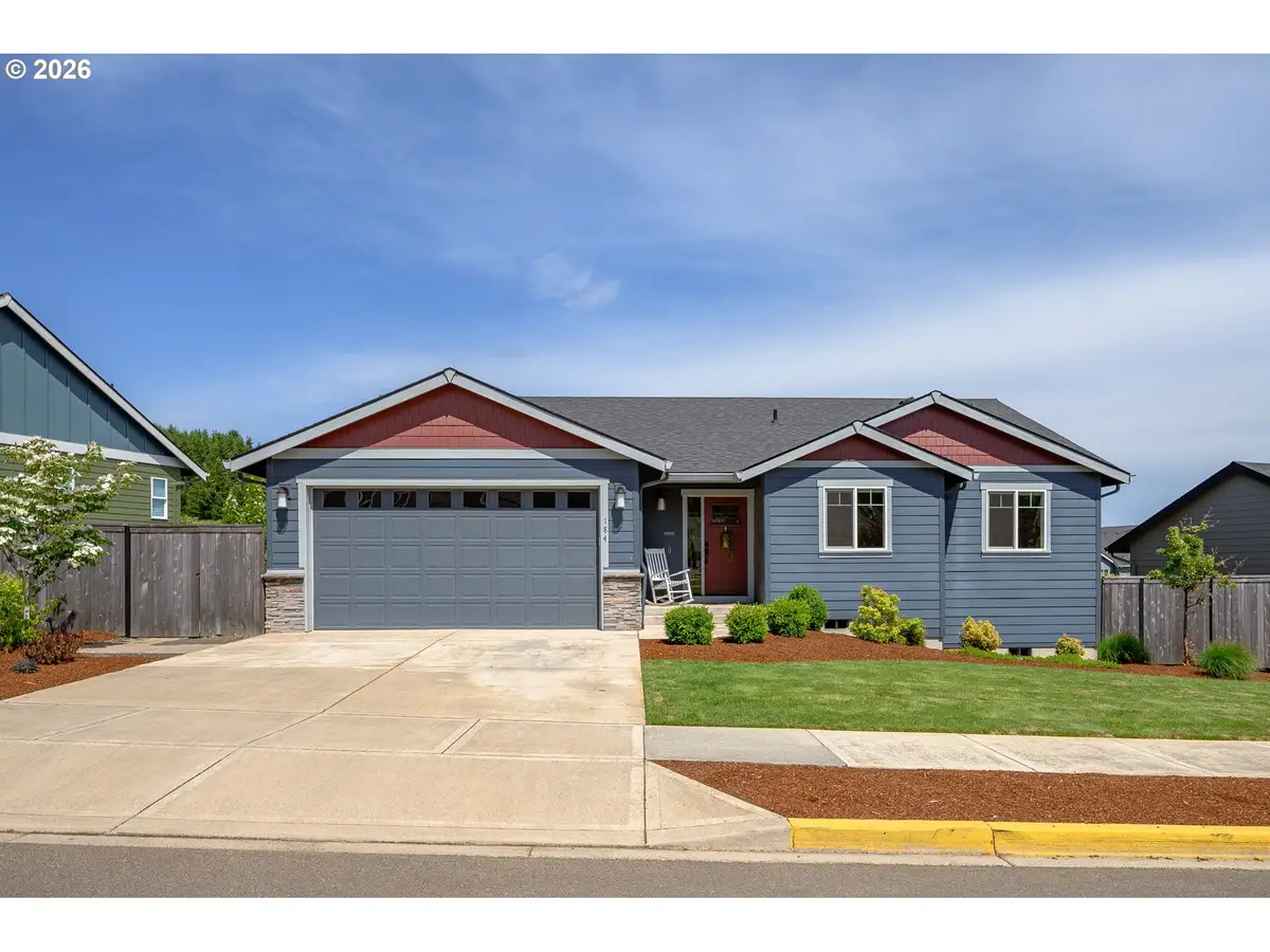 184 NW Brookside St, McMinnville, OR 97128 - #1
