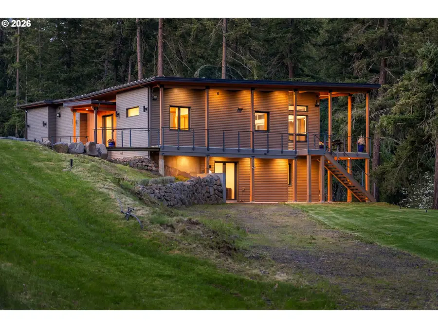 37 Waterside Ln, White Salmon, WA 98672 - #2