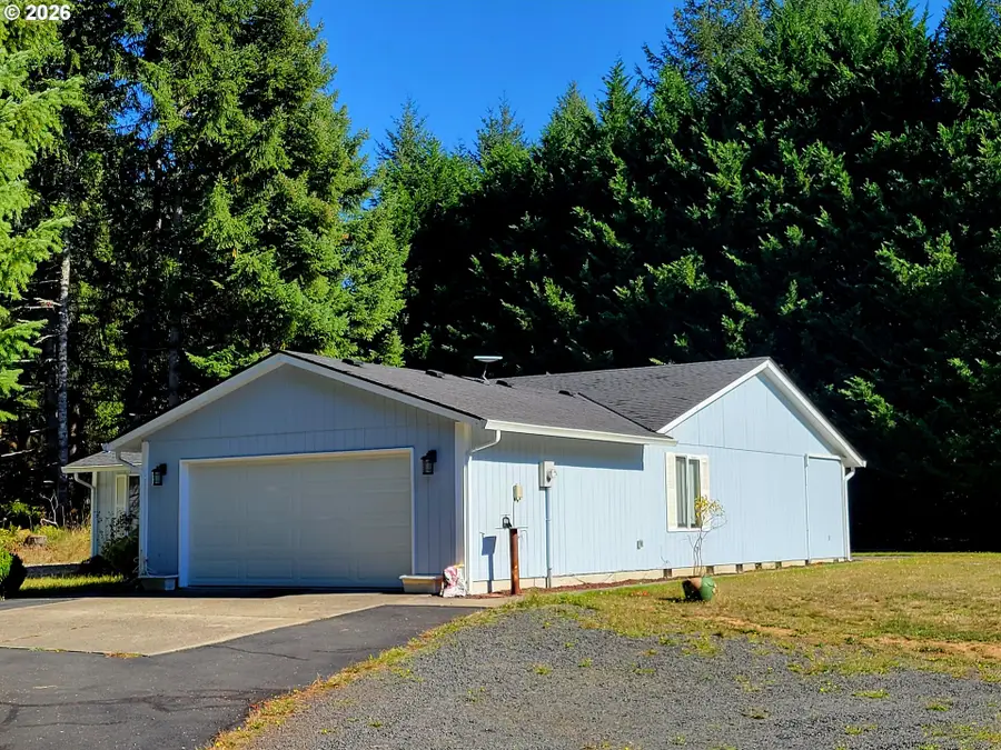 165 Hawkins Rd, Winlock, WA 98596 - #2