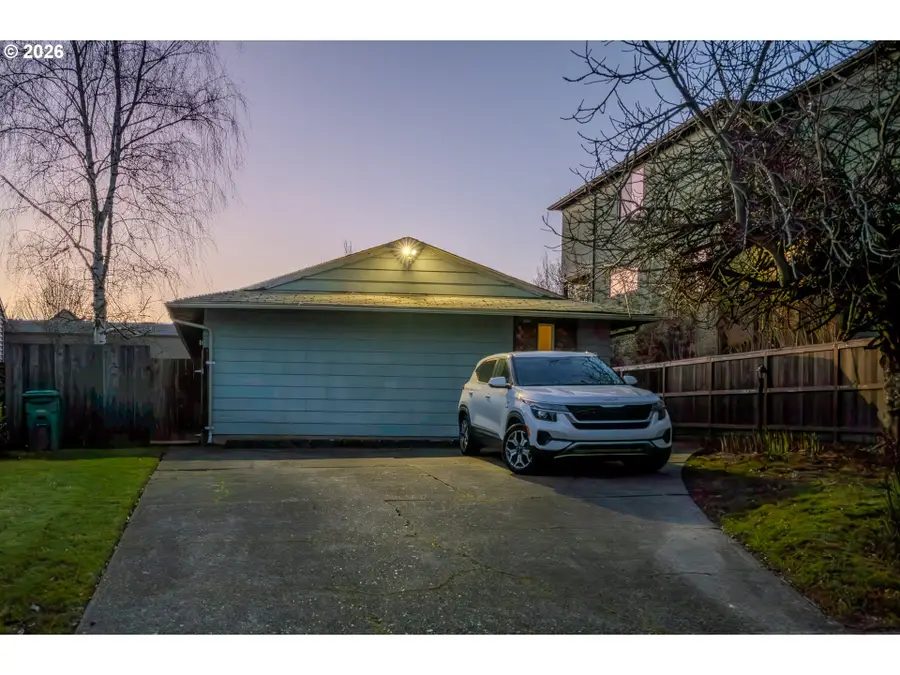 2913/2915 SE 19th Ave, Portland, OR 97202 - Image #2