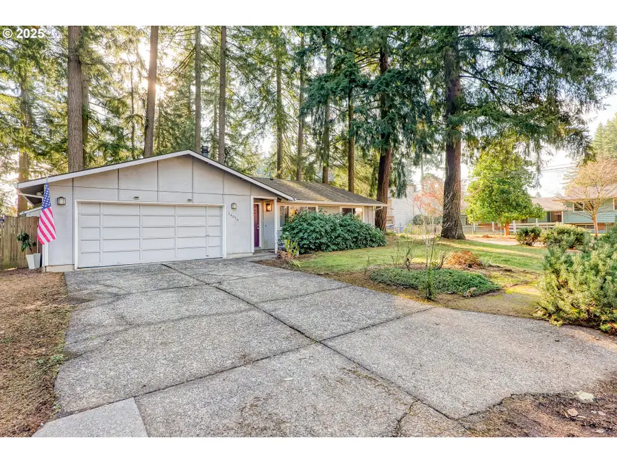16016 NE Everett Ct, Portland, OR 97230 - Image #2