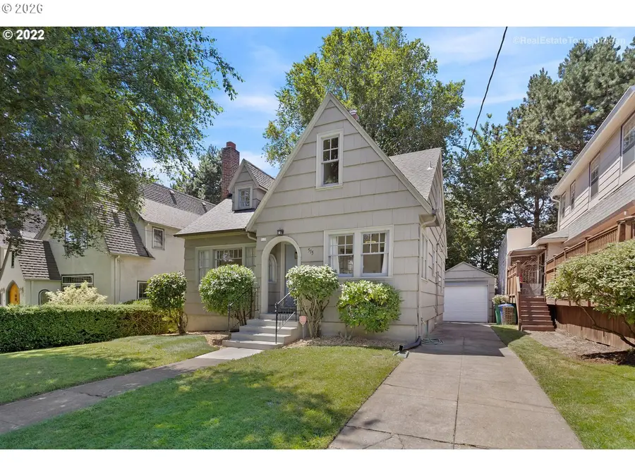 515 SE Peacock Ln, Portland, OR 97214 - #2