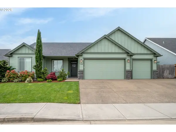 740 E Roosevelt St, Carlton, OR 97111