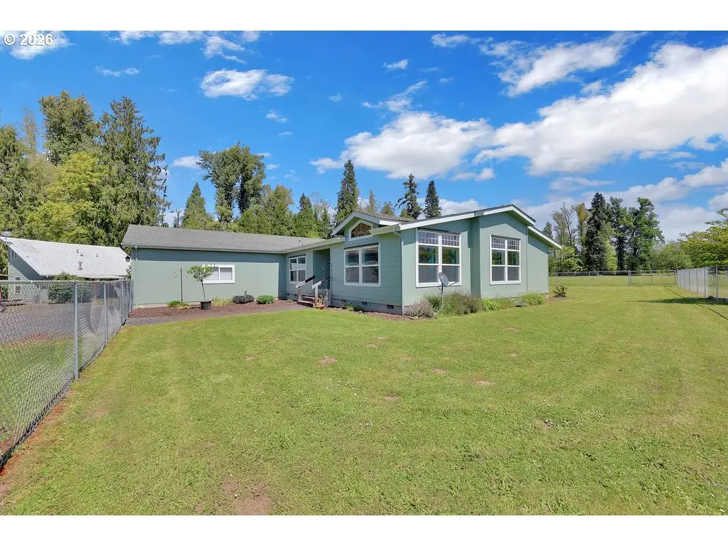 38277 Wheeler Rd, Dexter, OR 97431 - #1