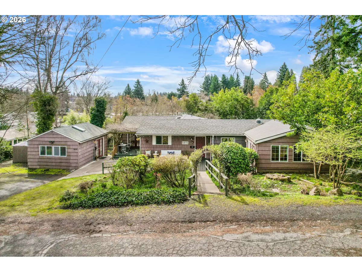 2612 SW Moss St, Portland, OR 97219 - #1