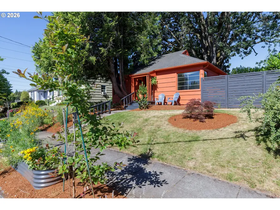 7475 N Mckenna Ave, Portland, OR 97203 - #3