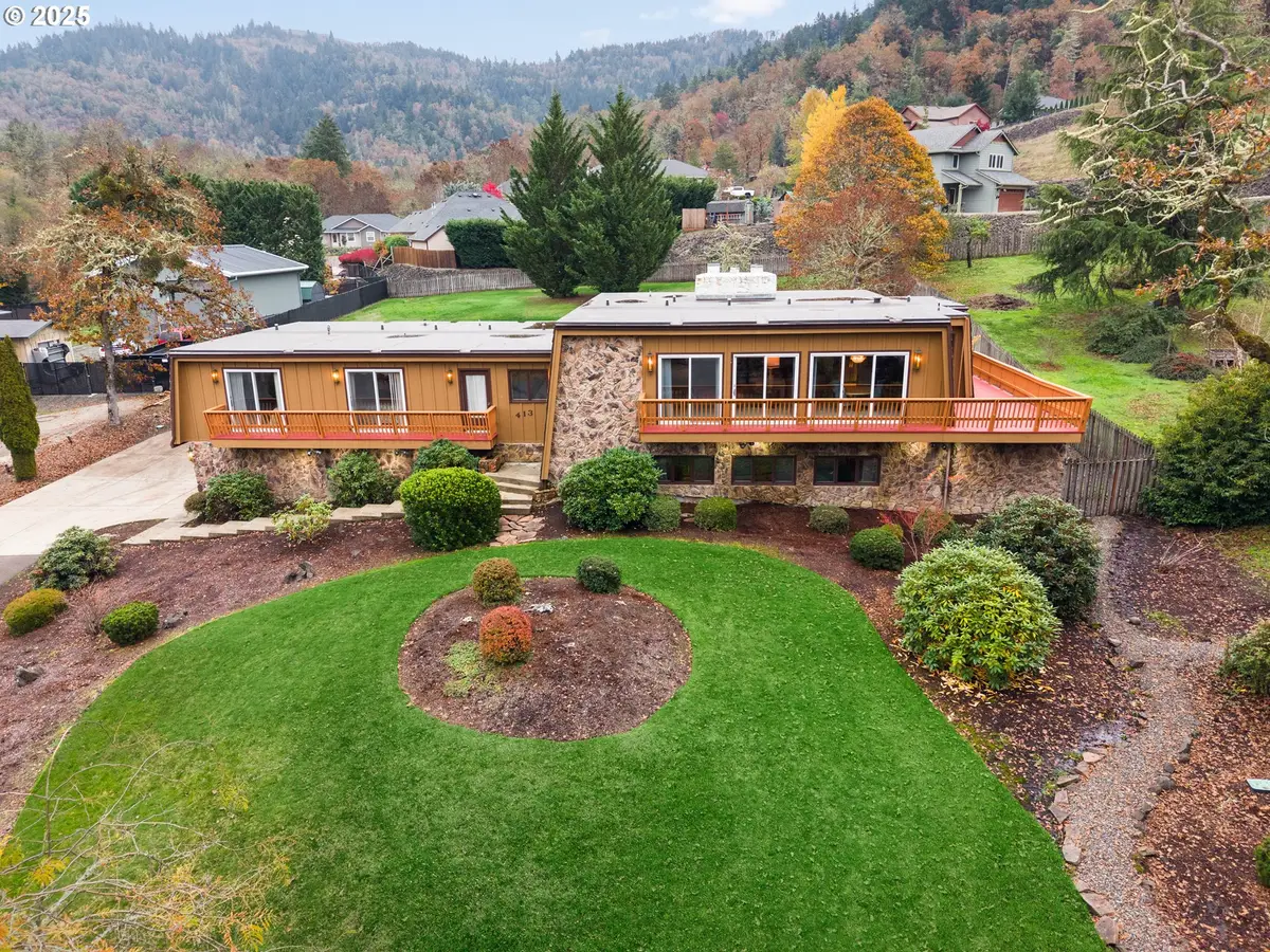 413 Thora Circle Dr, Winchester, OR 97495 - Image #1