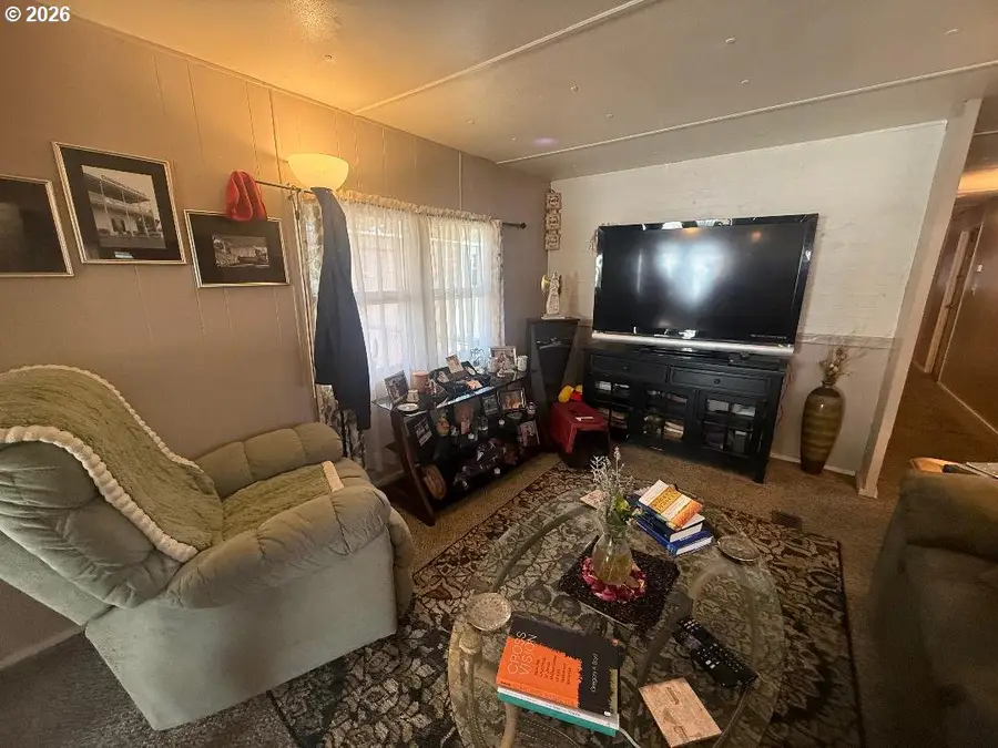 5000 NE Stephens St #17, Roseburg, OR 97470 - #3