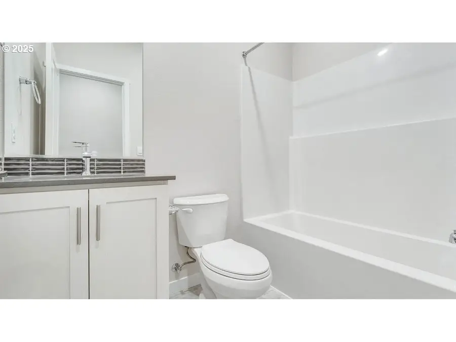 9380 SE Crystal Rose St, Happy Valley, OR 97086 - Image #3