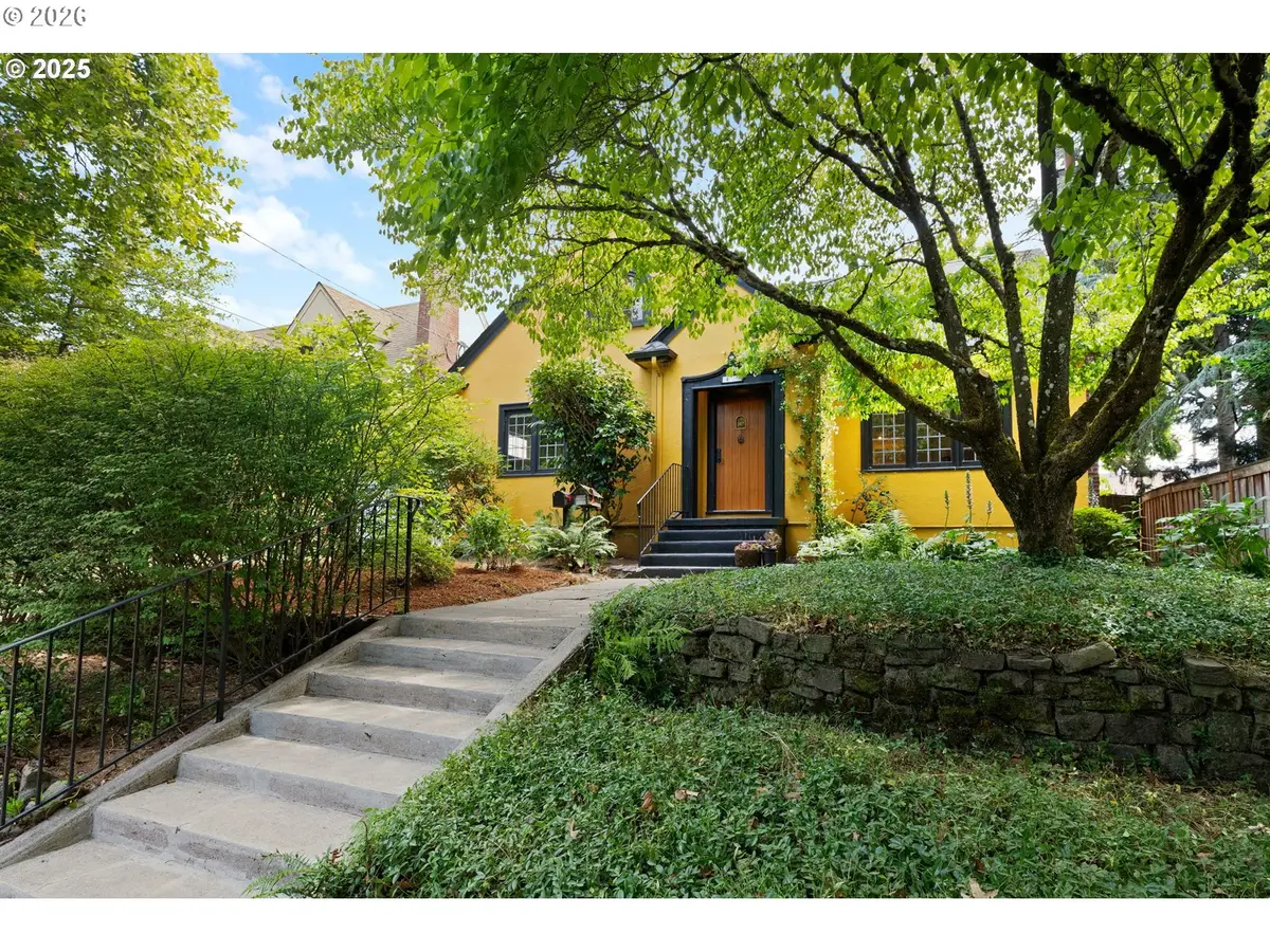 436 SE 44th Ave, Portland, OR 97215 - #1