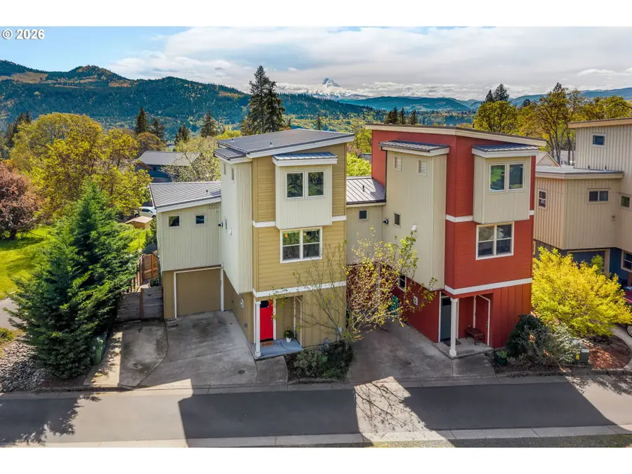 523 SE Upper Wyers, White Salmon, WA 98672 - #3