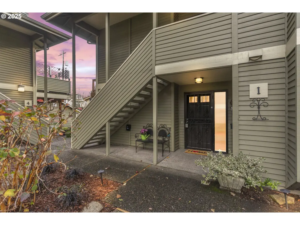 343 5th St #1, Lake Oswego, OR 97034 - Image #1