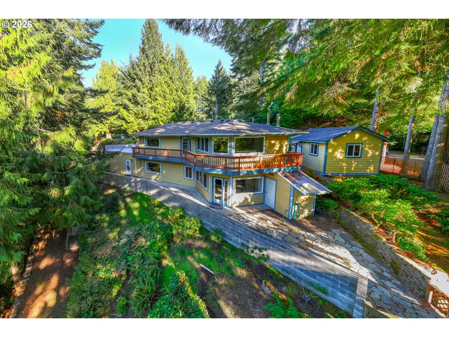 85140 Dunns Ln, Florence, OR 97439 - #3