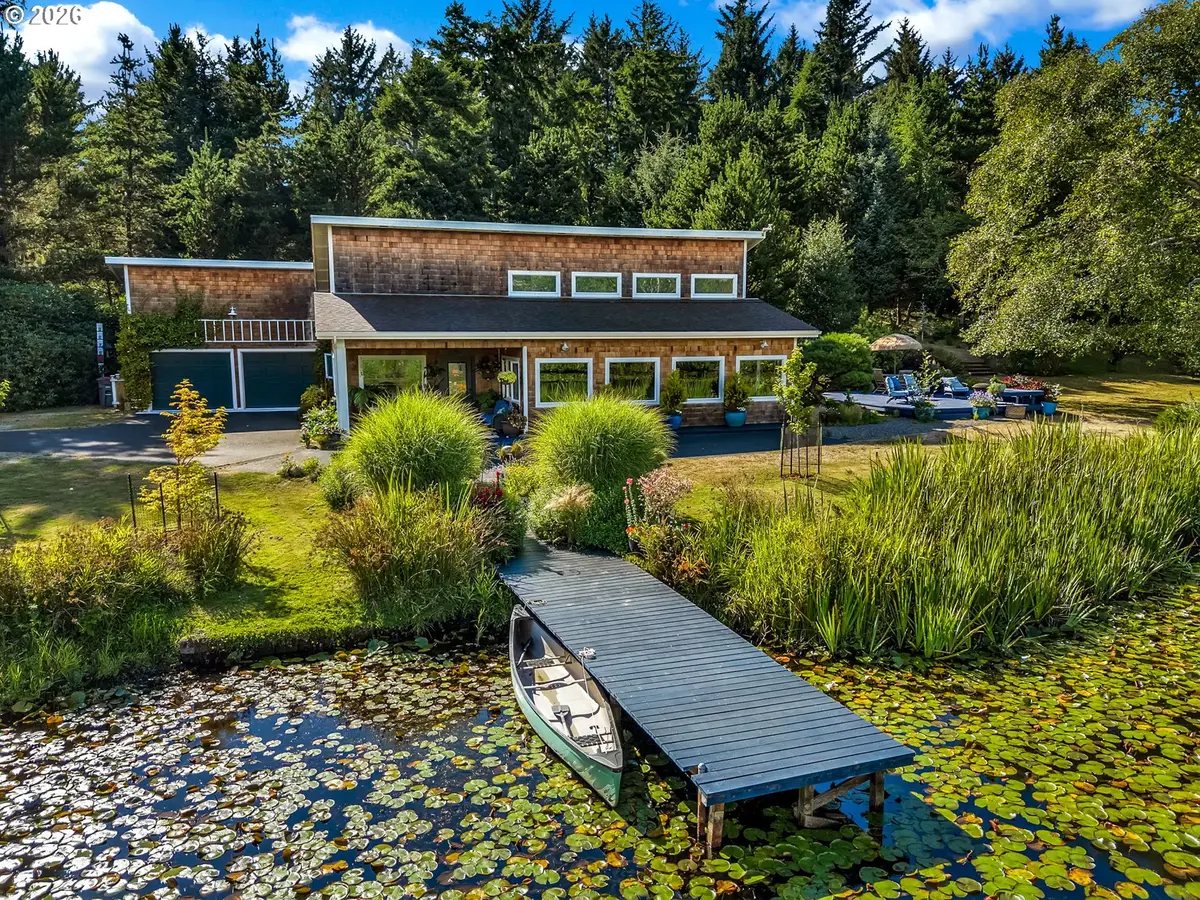 33252 Silverspot Ln, Warrenton, OR 97146 - #1