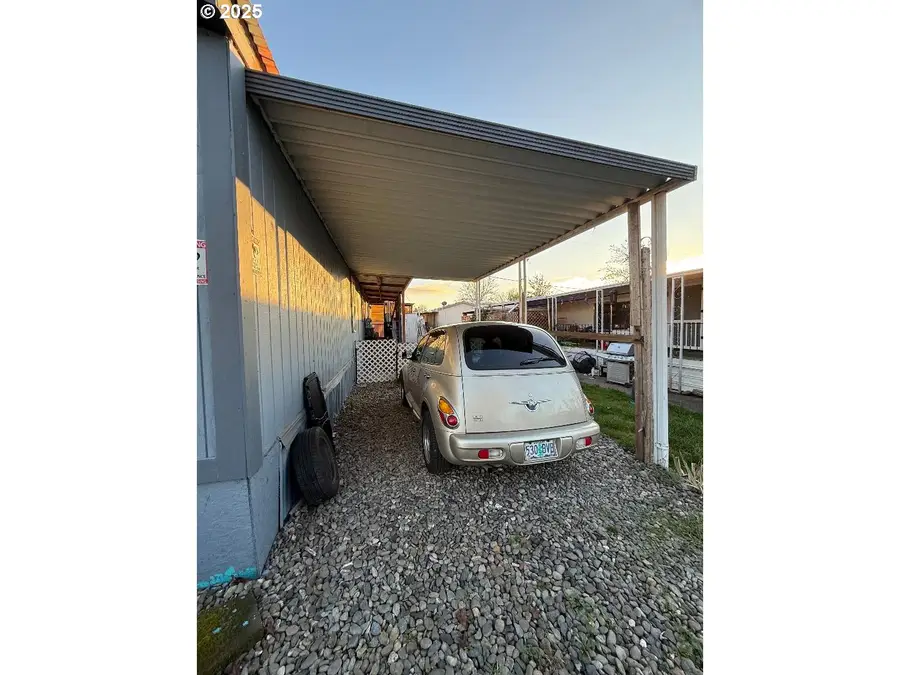 Athena Lane, Roseburg, OR 97470 - Image #2