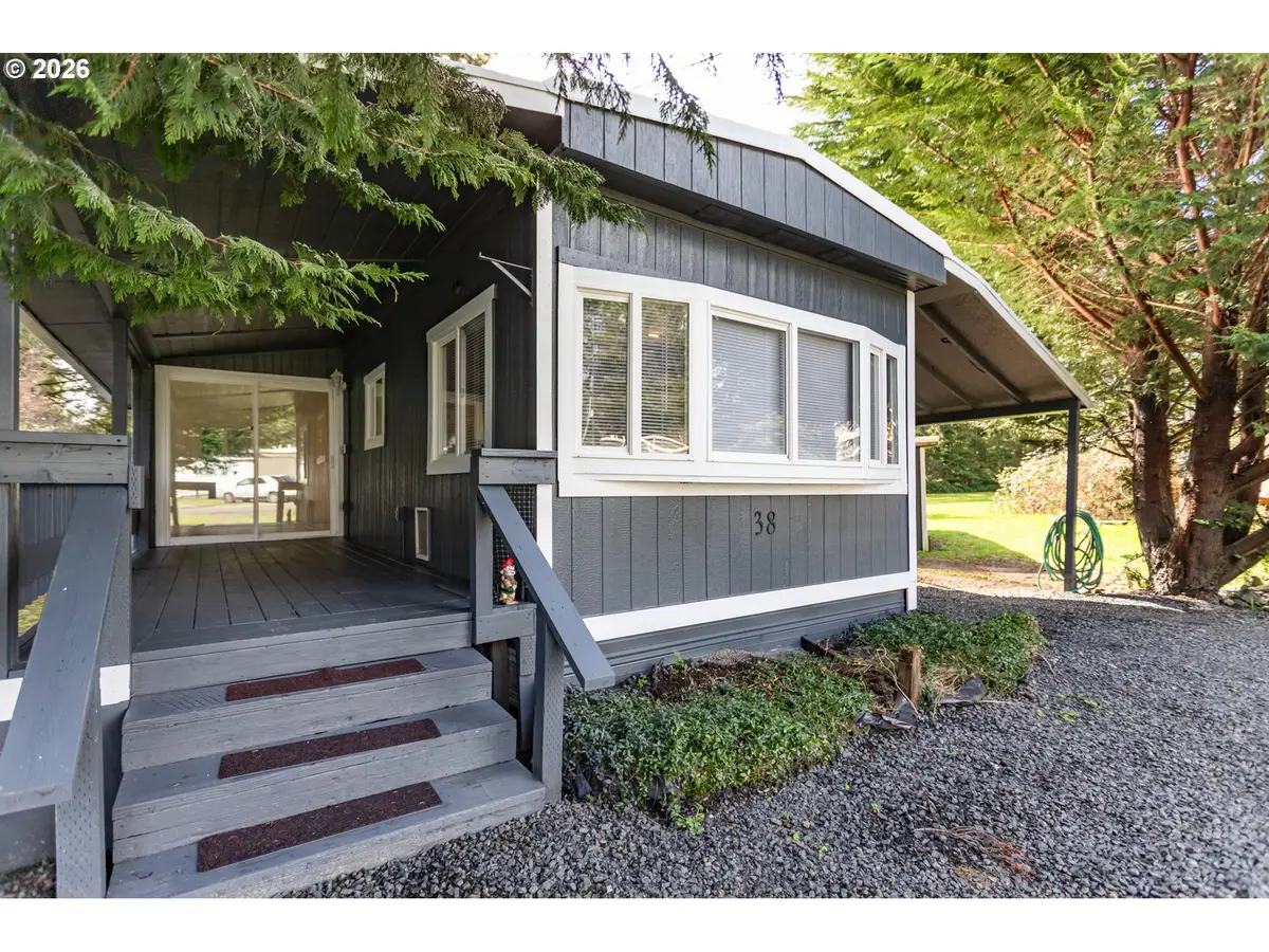 5170 Grand Ave #38, Florence, OR 97439 - #1