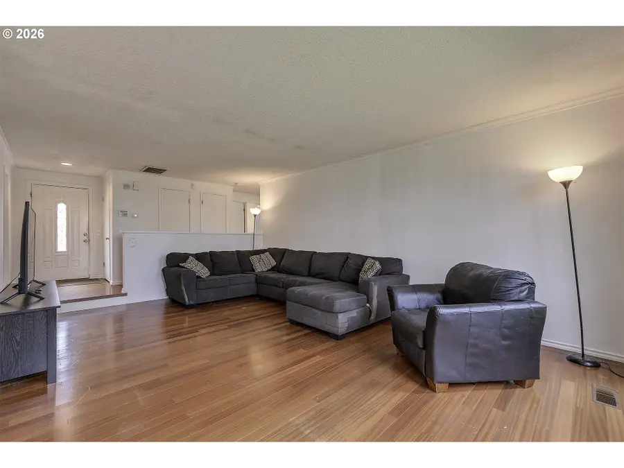 17175 SW Canby Ct, Beaverton, OR 97007 - #3