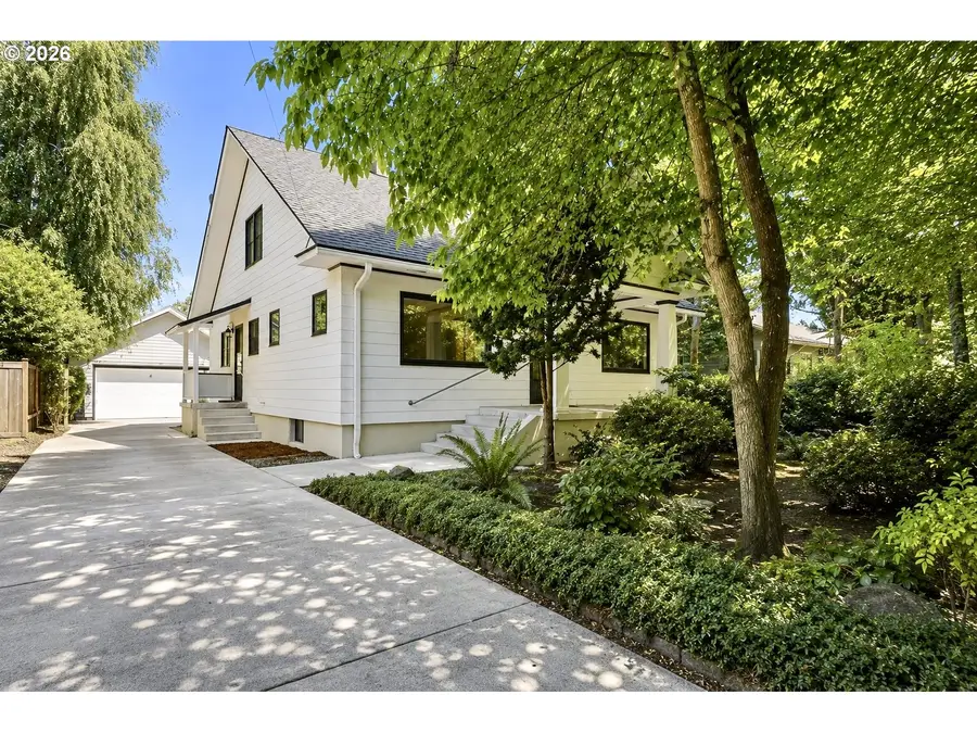 2832 NE 9th Ave, Portland, OR 97212 - #3