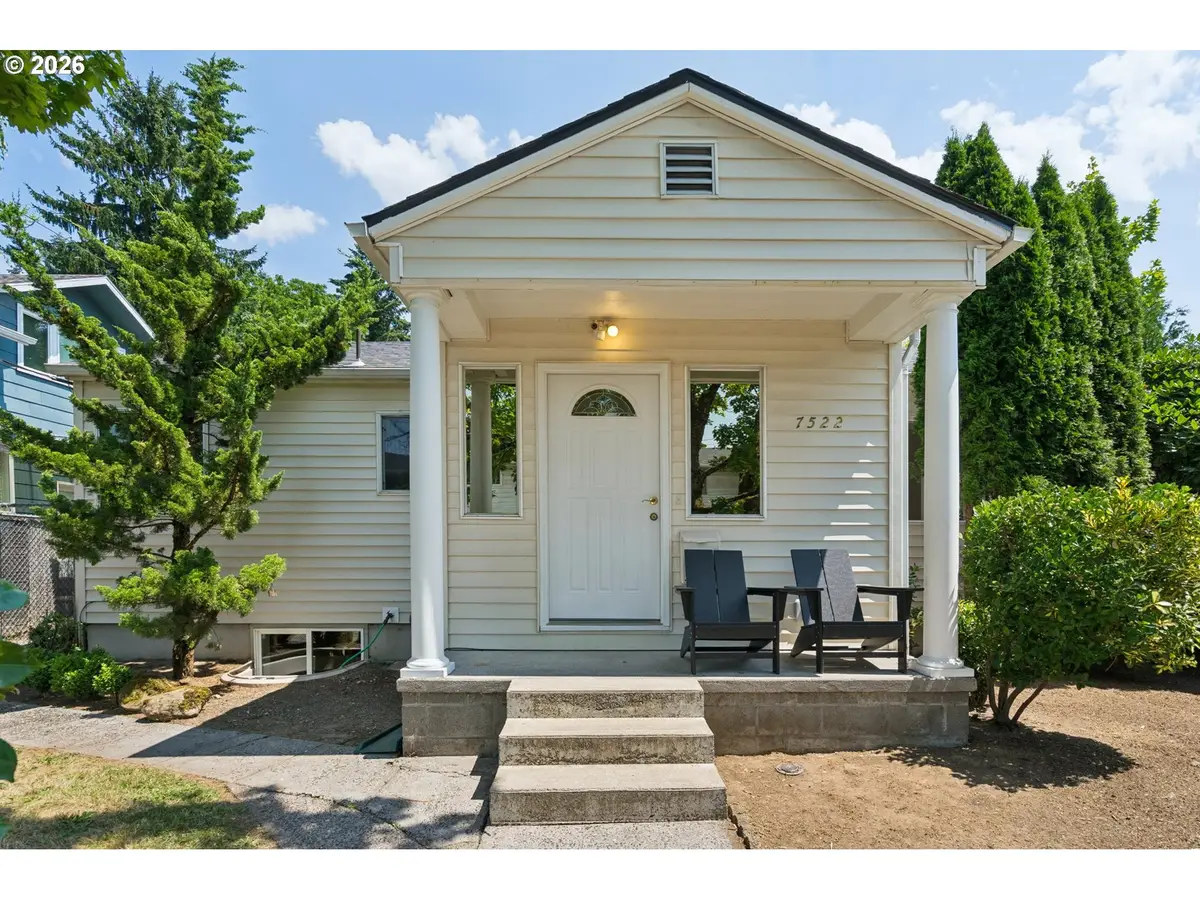 7522 N Dwight Ave, Portland, OR 97203 - #1