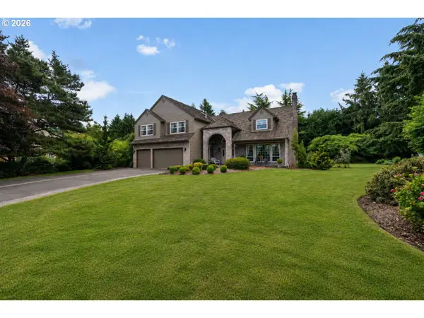 17011 NE 41st Cir, Vancouver, WA 98682