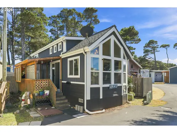 4875 N Highway 101 #38, DepoeBay, OR 97341