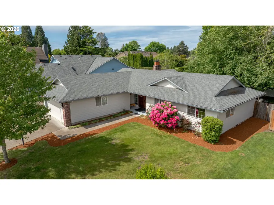 2835 NE Leathers Ln, McMinnville, OR 97128 - #2