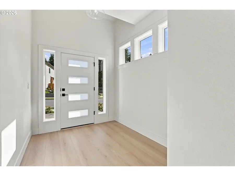 14181 SE Iseli, Clackamas, OR 97015 - #2