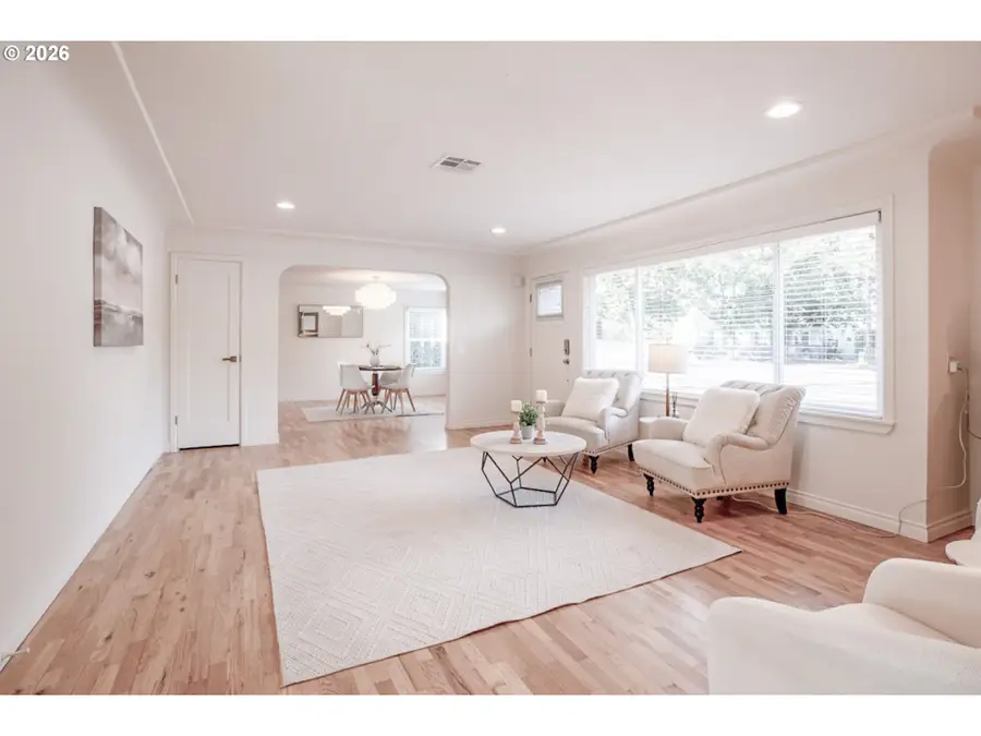 2881 River Rd, Eugene, OR 97404 - #2