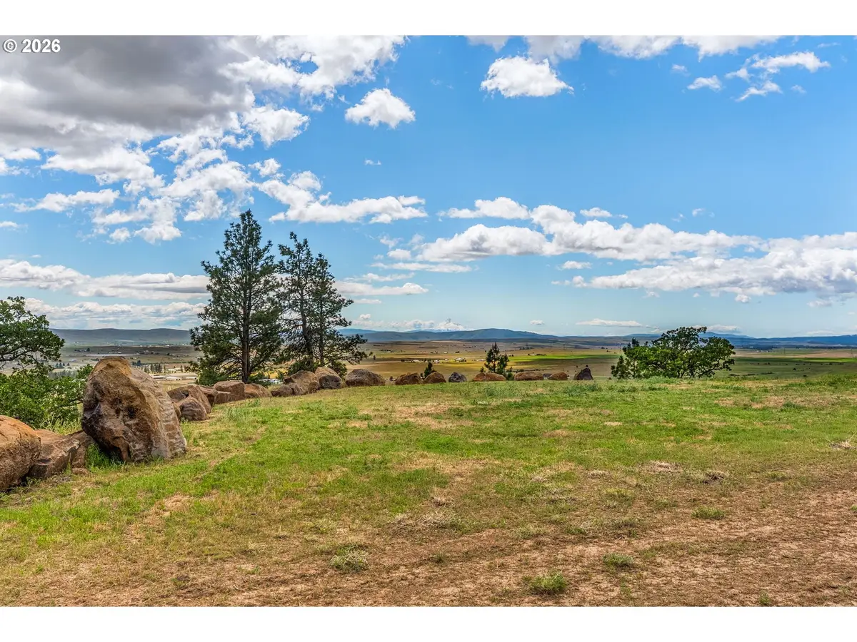 125 Eagle Dr #18/19, Goldendale, WA 98620 - #1