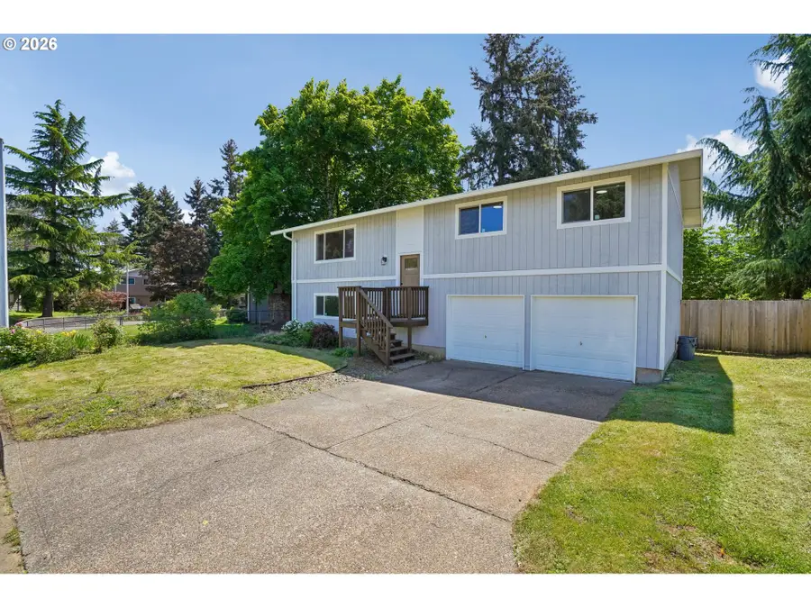 19139 Bedford Dr, Oregon City, OR 97045 - #2
