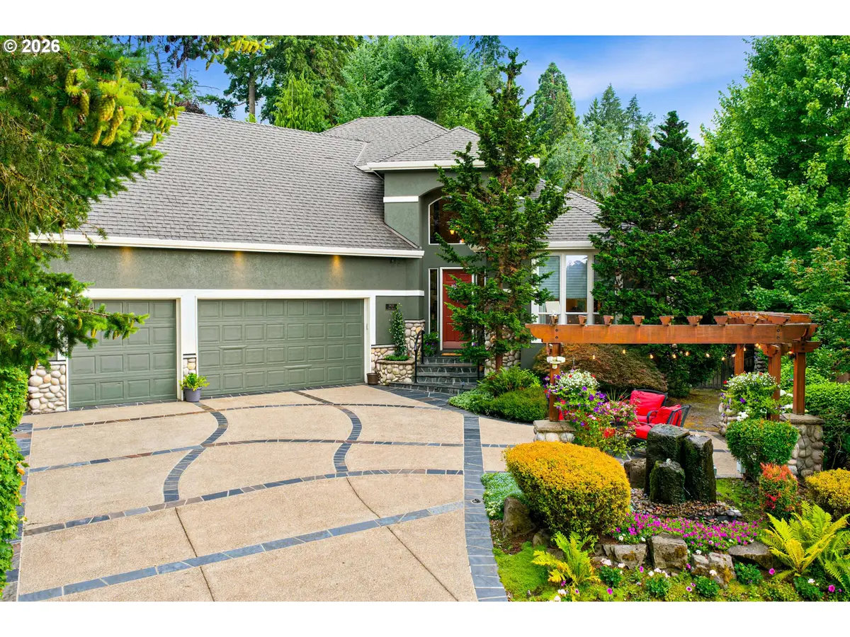 9630 SW Iowa Dr, Tualatin, OR 97062 - #1