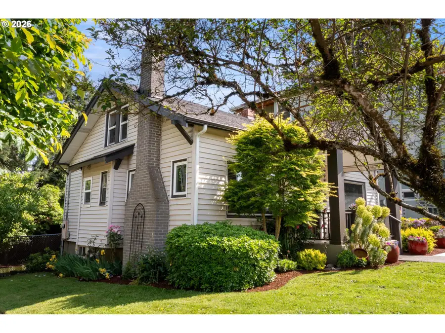 3219 SE Francis St, Portland, OR 97202 - #3